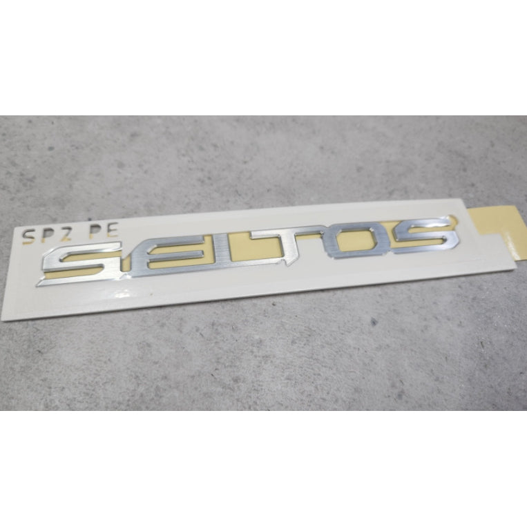 2024 2025 KIA SELTOS Genuine Rear Tailgate SELTOS Emblem 2024 2025 KIA SELTOS Genuine Rear Tailgate SELTOS Emblem