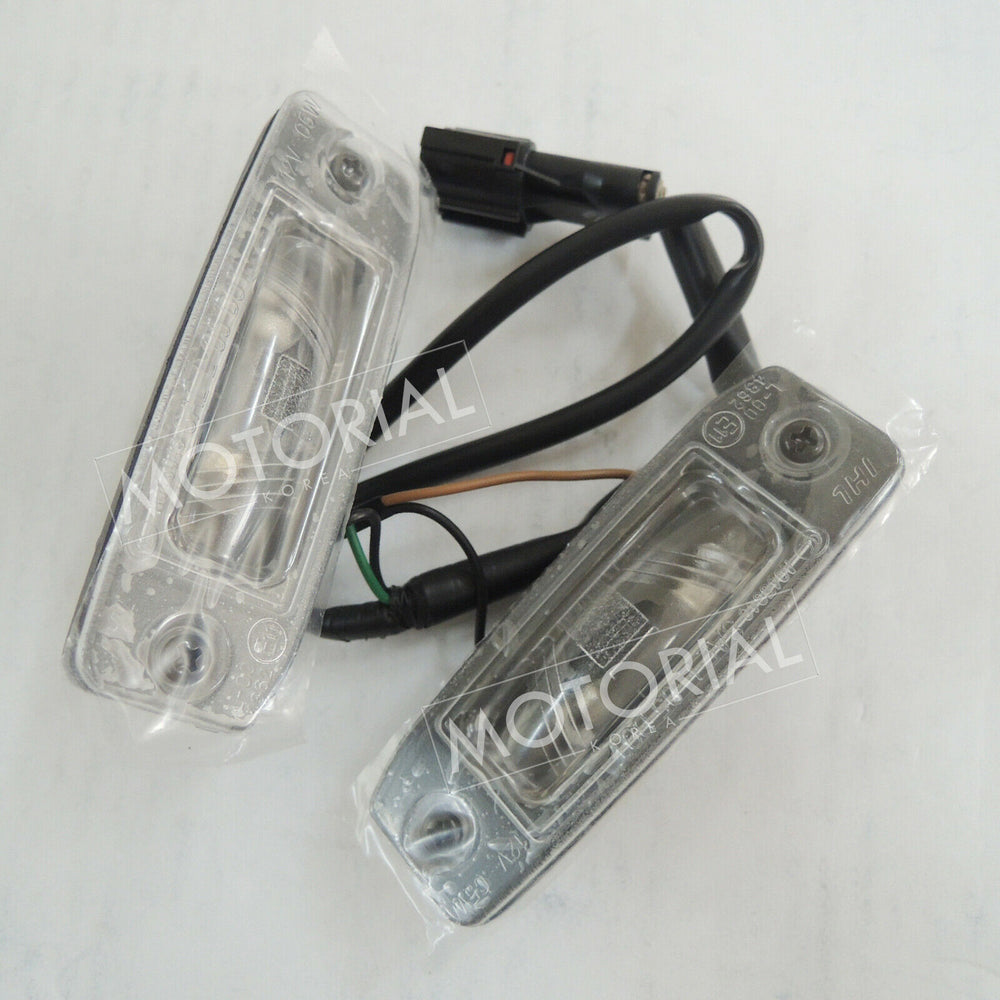 2006-2012 HYUNDAI VERACRUZ / ix55 Genuine OEM Rear License Plate Lamp #925013J000