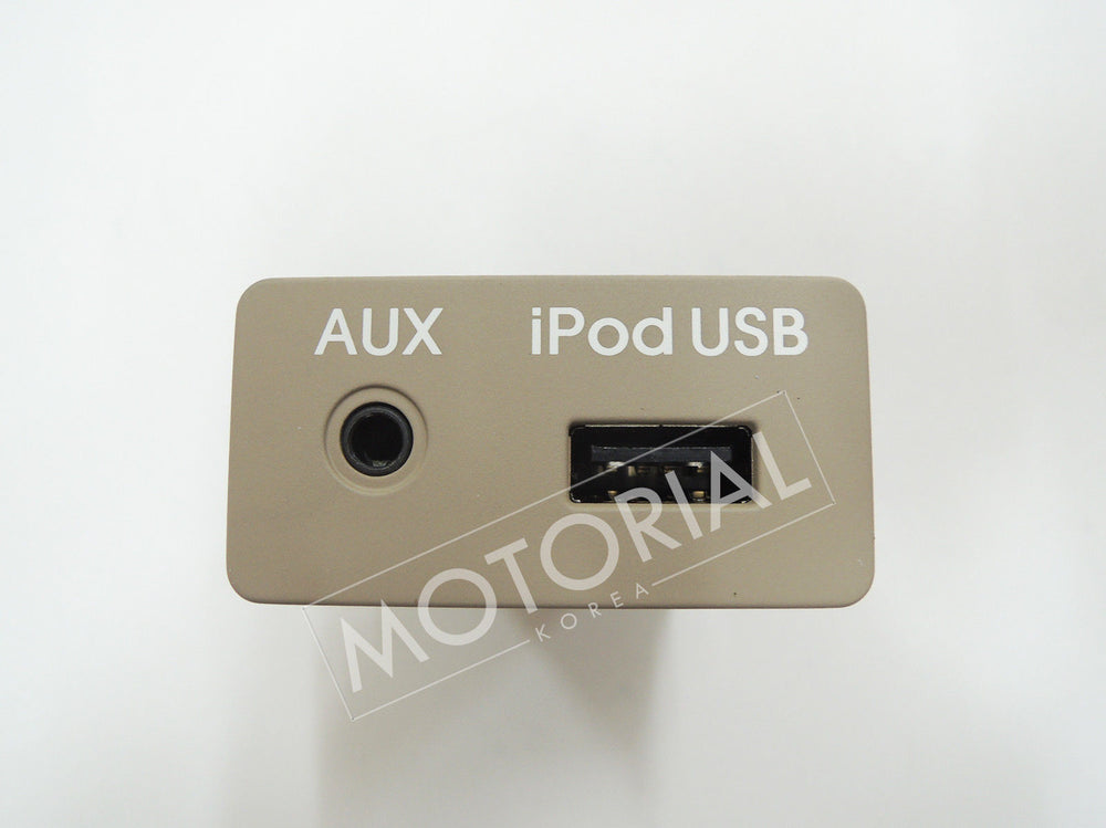 2006-2010 HYUNDAI ELANTRA / AVANTE OEM Beige AUX iPod USB Jack Assy 961202H5004W