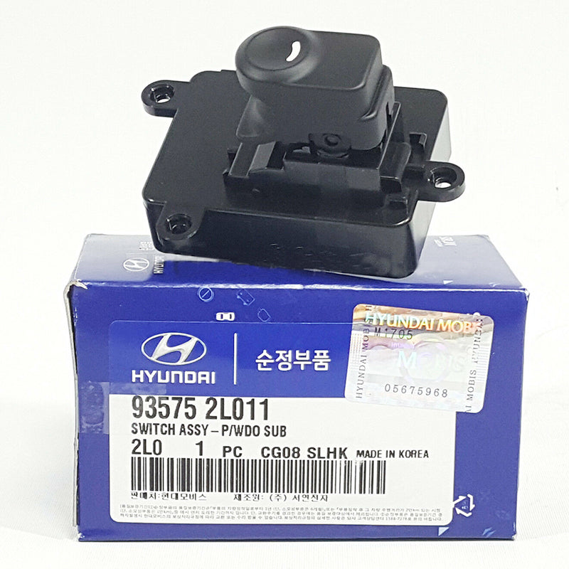 2008-2011 HYUNDAI i30 / i30cw OEM 935752L011 Window Switch Front Right / Rear Left & Right