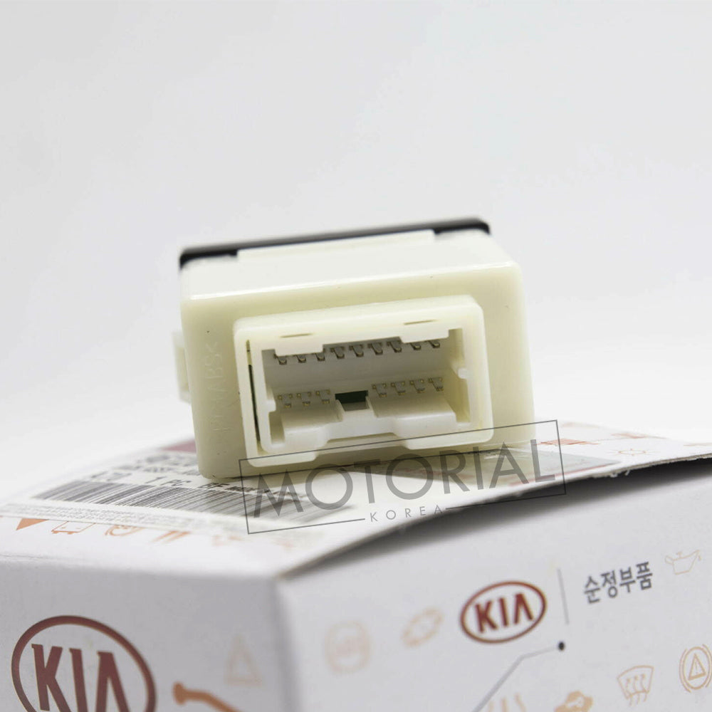 2014-2016 KIA FORTE / CERATO & KOUP Genuine OEM USB AUX Jack 96120A7000