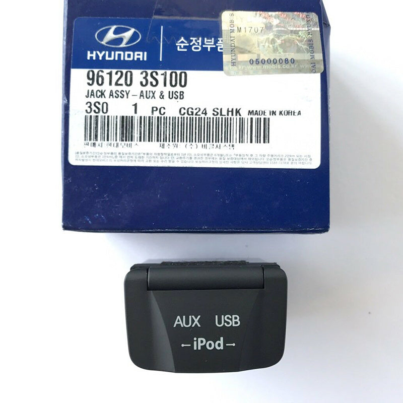 2011-2014 HYUNDAI Sonata Genuine AUX iPod USB Jack 961203S100