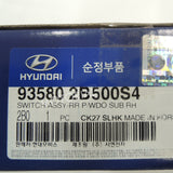 2007-2011 HYUNDAI SANTA FE OEM Rear Right Power Window Switch 935802B500S4