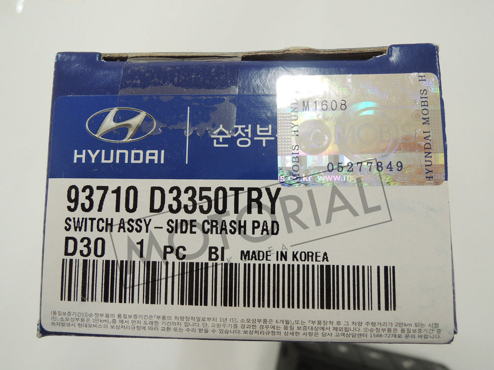 2016-2018 HYUNDAI TUCSON / ix35 OEM Black Side Crash Pad Switch Assy